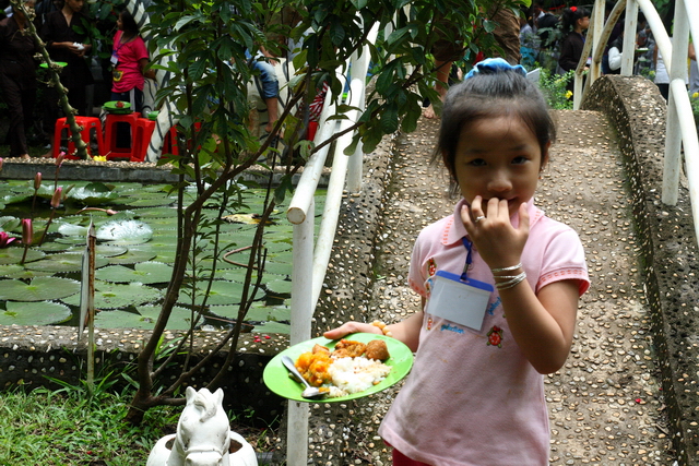 Đồng Nai: Mãi nhớ phiên chợ quê hương tại khóa tu mùa hè “Gieo hạt từ tâm” chùa Thiên Chánh