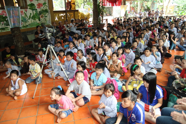 Đồng Nai: Kết thúc khóa tu mùa hè “Gieo hạt từ tâm” – chùa Thiên Chánh
