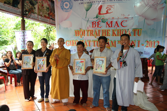 Đồng Nai: Kết thúc khóa tu mùa hè “Gieo hạt từ tâm” – chùa Thiên Chánh