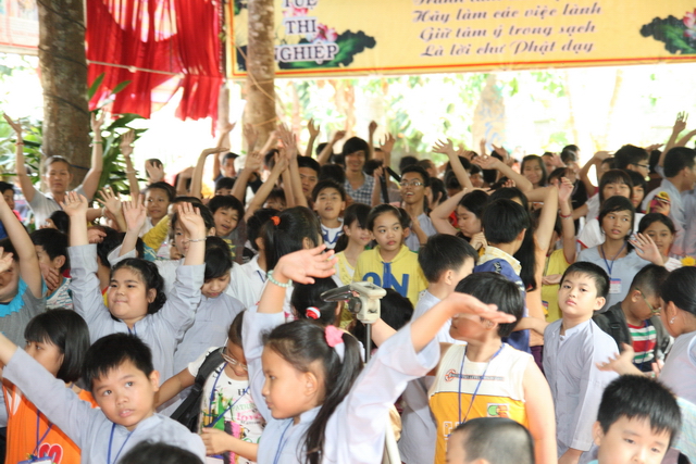 Đồng Nai: Kết thúc khóa tu mùa hè “Gieo hạt từ tâm” – chùa Thiên Chánh