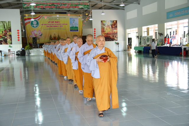 Đồng Nai: Chùm ảnh trại Hạnh ngành Nữ - Hoành tráng với phiên chợ quê hương