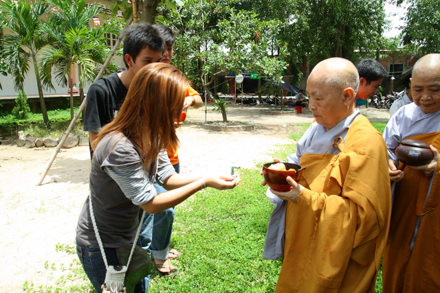Đồng Nai: Chùm ảnh trại Hạnh ngành Nữ - Hoành tráng với phiên chợ quê hương