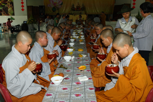Đồng Nai: Chùm ảnh trại Hạnh ngành Nữ - Hoành tráng với phiên chợ quê hương