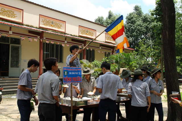 Đồng Nai: Chùm ảnh trại Hạnh ngành Nữ - Hoành tráng với phiên chợ quê hương
