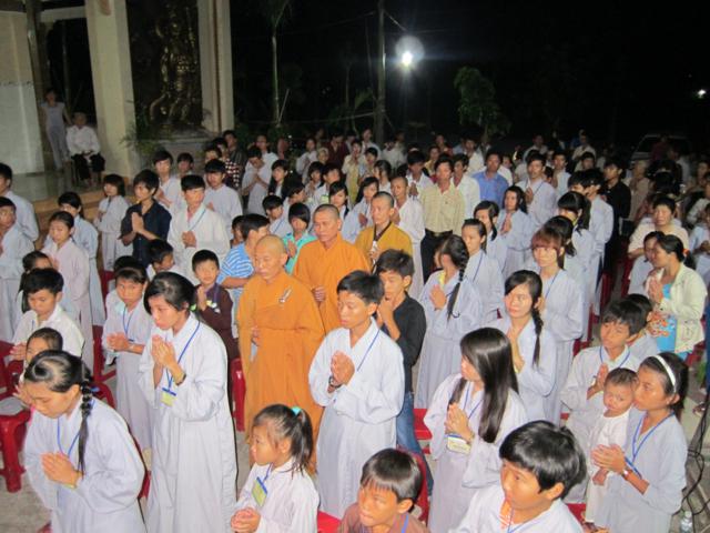 Long An: Hân hoan đón chào đêm khai mạc khóa tu mùa hè lần thứ nhất tại chùa Khánh Ninh