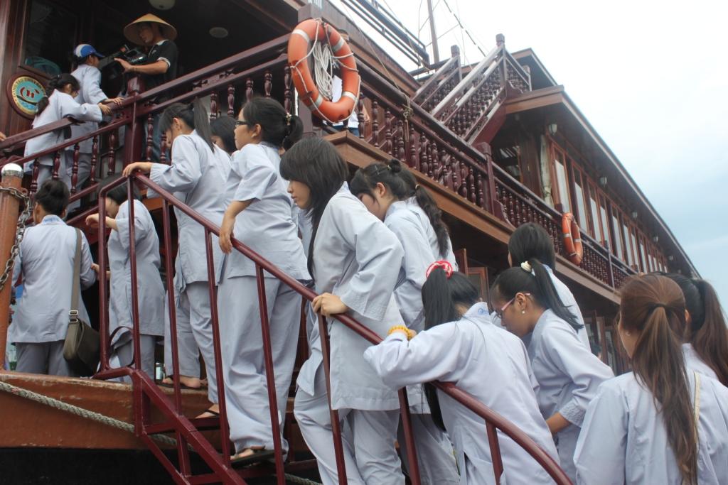 TPHCM: Khóa tu Gieo Hạt Từ Tâm kì 3 với chủ đề: Lắng Nghe Để Hiểu - Hiểu Để Thương