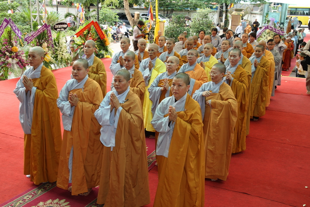 Chùm ảnh: Các đoàn viếng tang lễ HT. Thích Minh Châu - Chiều 03/09/2012