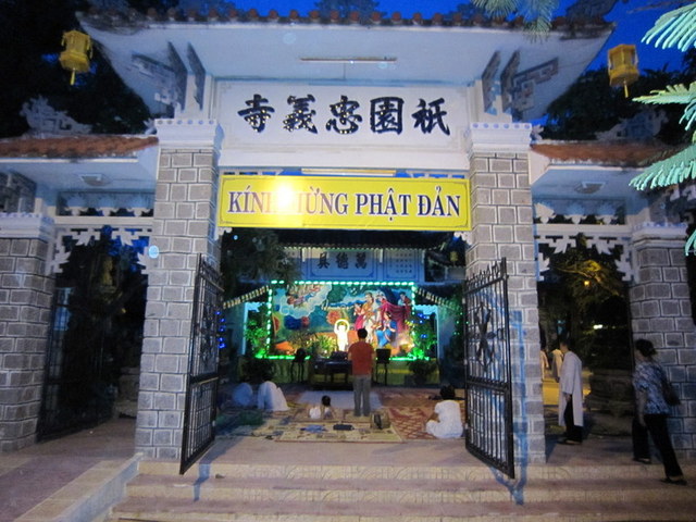 Chùa Kỳ Viên Trung Nghĩa long trọng tổ chức đại lễ Phật Đản PL:2556