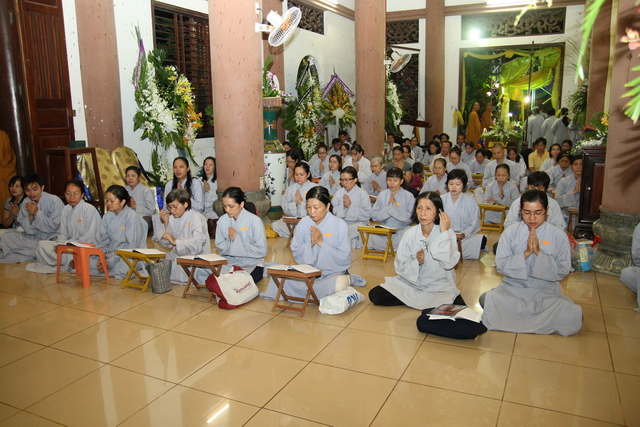 Chùm ảnh: Các đoàn viếng tang lễ HT. Thích Minh Châu - Chiều 03/09/2012