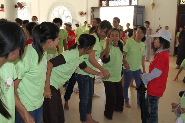 Hoằng Pháp Trẻ: Chùm ảnh “Hành trình về nguồn” - Hội trại “Tuổi trẻ và cuộc sống” lần V