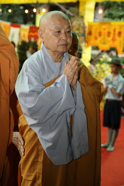 Chùm ảnh: Các đoàn viếng tang lễ HT. Thích Minh Châu - Chiều 05/09/2012
