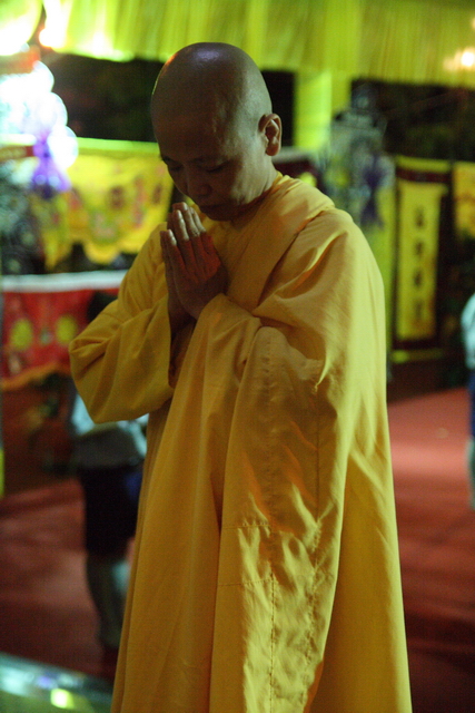 Chùm ảnh: Các đoàn viếng tang lễ HT. Thích Minh Châu - Chiều 05/09/2012