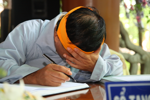 Chùm ảnh: Các đoàn viếng tang lễ HT. Thích Minh Châu - Sáng 06/09/2012