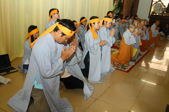 Chùm ảnh: Các đoàn viếng tang lễ HT. Thích Minh Châu - Sáng 06/09/2012