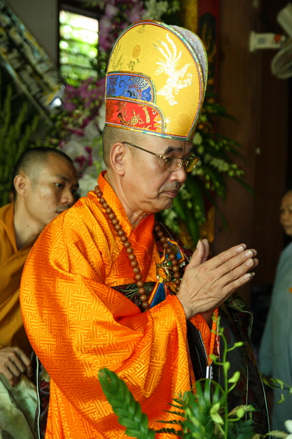 Chùm ảnh: Các đoàn viếng tang lễ HT. Thích Minh Châu - Sáng 06/09/2012