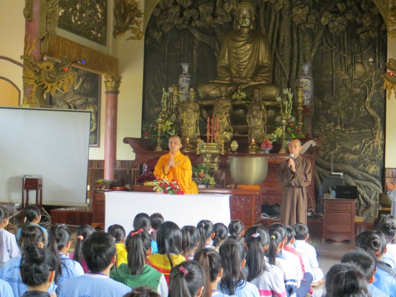 Khóa tu Thiện Tài Đồng Tử III: buổi pháp thoại sôi nổi và ý nghĩa của ĐĐ. Thích Đạo Quang