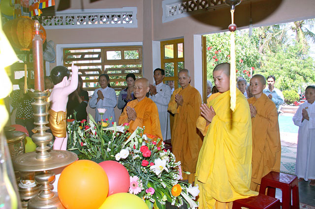 Gia-Lai: Phật Giáo Huyên Đăkpơ-Tổ chức lễ Phật đản