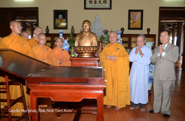 Quyển thư pháp Bát Nhã Tâm Kinh lớn nhất (Vượt kỷ lục Việt Nam)