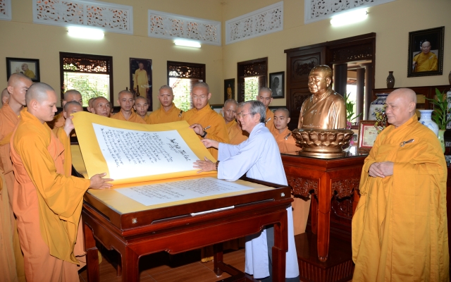 Quyển thư pháp Bát Nhã Tâm Kinh lớn nhất (Vượt kỷ lục Việt Nam)