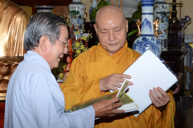 Quyển thư pháp Bát Nhã Tâm Kinh lớn nhất (Vượt kỷ lục Việt Nam)