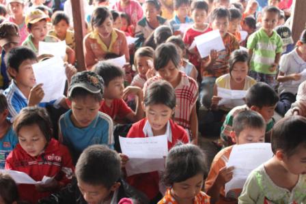 Đak Lak: Đoàn TNPT Thiện Sinh Phát 600 Phần Quà Trung Thu Cho Các Cháu Huyện Ea Sup