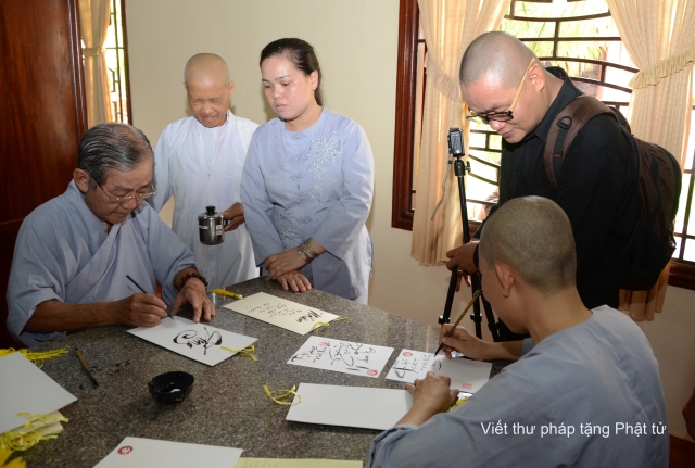 Quyển thư pháp Bát Nhã Tâm Kinh lớn nhất (Vượt kỷ lục Việt Nam)