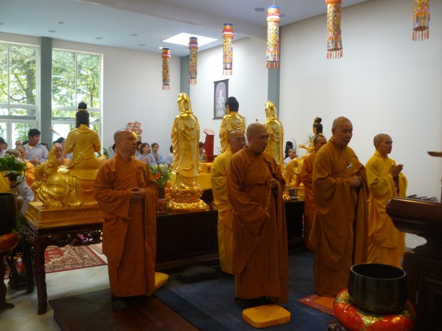 Uống Nước Nhớ Nguồn