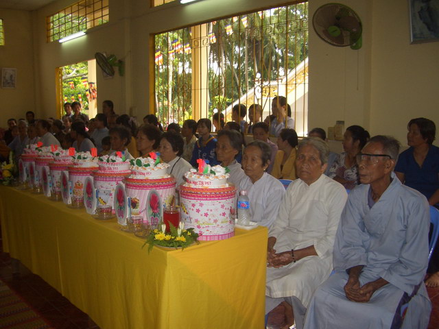 Kiên Giang: Lễ mừng thọ tập thể tại tịnh xá Ngọc Phúc
