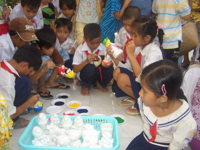 Kiên Giang: Đêm hội trăng rằm tại tịnh xá Ngọc Phúc