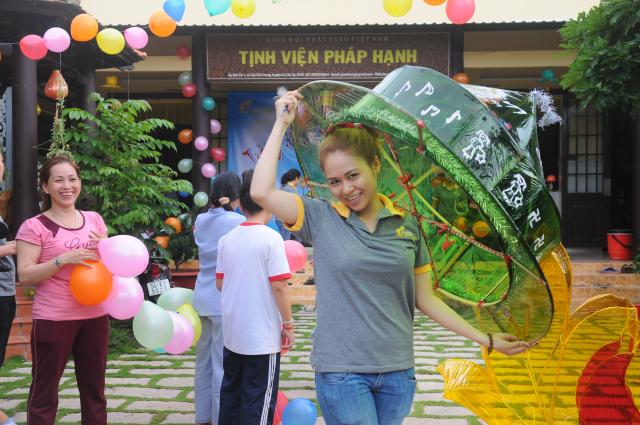TpHCM : Tịnh Viện Pháp Hạnh tổ chức &quot; Đêm Trăng Tuổi Thơ&quot;