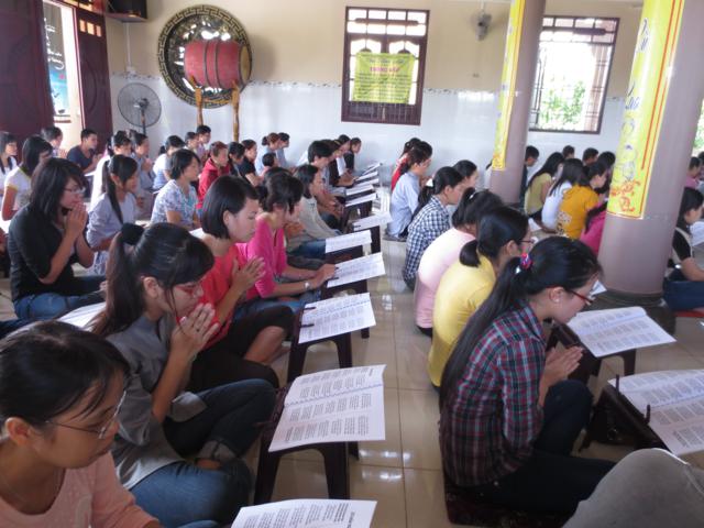 Một Ngày Hiến Tặng Niềm Vui Của CLB “Sống Để Cho Đi”