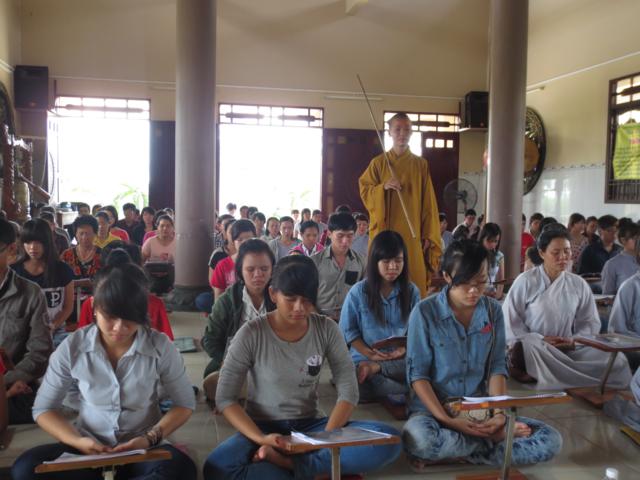 Một Ngày Hiến Tặng Niềm Vui Của CLB “Sống Để Cho Đi”