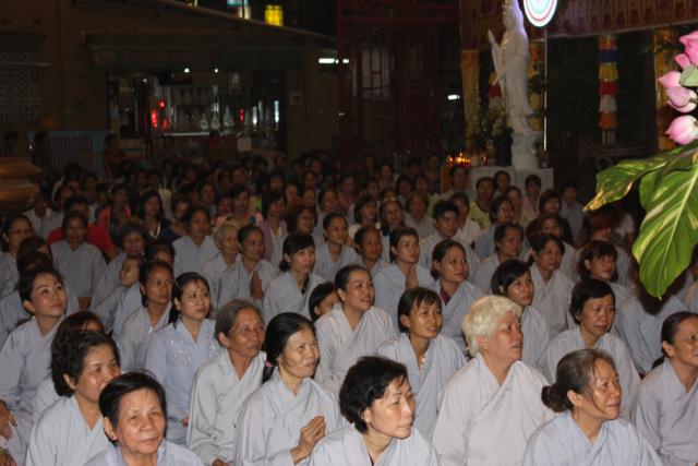 Lung Linh Đêm Cầu Nguyện Lễ Vía Bồ Tát Quán Thế Âm Chùa Trung Nghĩa