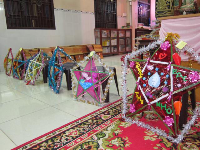 Ấm Áp Đêm Trung Thu Tại Chùa Khánh Ninh