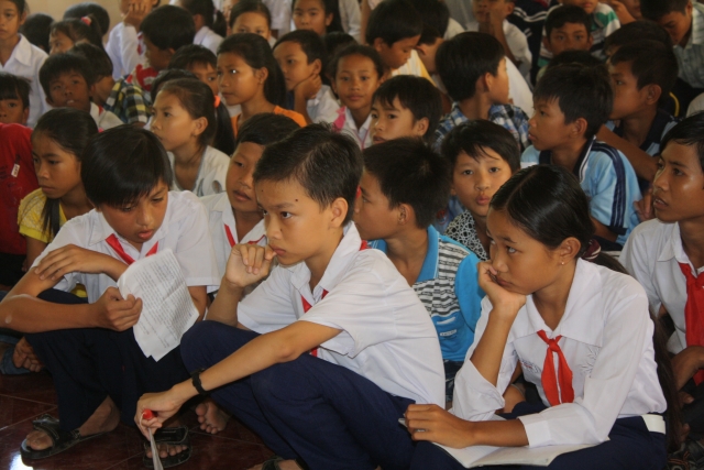 Kiên Giang: Đêm hội trăng rằm tại tịnh xá Ngọc Phúc