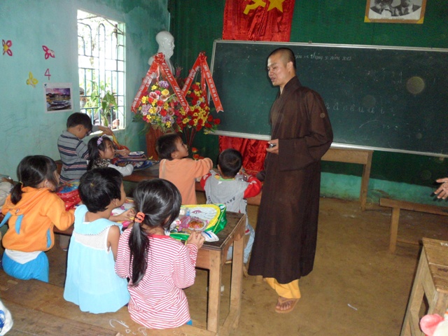 Đăk Nông: Lễ hội trăng rằm tại chùa Hoa Khai