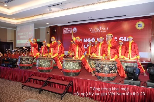 Pho tượng Phật Mẫu chùa Đại Tuệ được xác lập kỷ lục Việt Nam