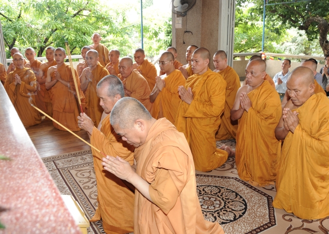 TP. HCM: Tịnh xá Trung Tâm đã tổ chức trọng thể lễ lạc thành Bảo tượng Bồ tát Quán Thế Âm