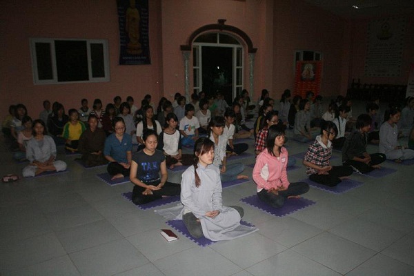 Hà Nội: Khóa tu an lạc dành cho các bạn trẻ tại Chùa Sủi