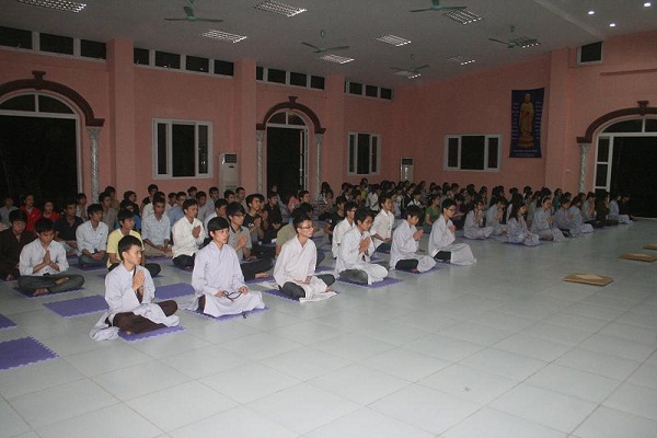 Hà Nội: Khóa tu an lạc dành cho các bạn trẻ tại Chùa Sủi