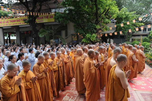 TP. HCM: Tịnh xá Trung Tâm đã tổ chức trọng thể lễ lạc thành Bảo tượng Bồ tát Quán Thế Âm