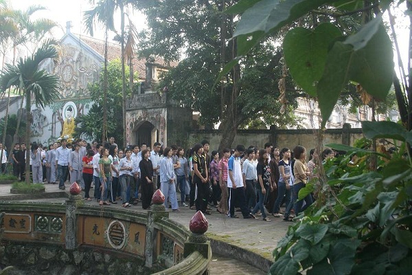 Hà Nội: Khóa tu an lạc dành cho các bạn trẻ tại Chùa Sủi