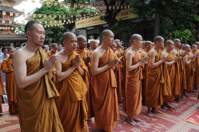 TP. HCM: Tịnh xá Trung Tâm đã tổ chức trọng thể lễ lạc thành Bảo tượng Bồ tát Quán Thế Âm