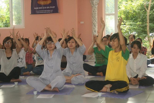 Hà Nội: Khóa tu an lạc dành cho các bạn trẻ tại Chùa Sủi
