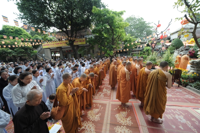 TP. HCM: Tịnh xá Trung Tâm đã tổ chức trọng thể lễ lạc thành Bảo tượng Bồ tát Quán Thế Âm