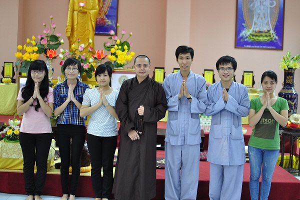 Hà Nội: Khóa tu an lạc dành cho các bạn trẻ tại Chùa Sủi