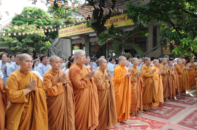 TP. HCM: Tịnh xá Trung Tâm đã tổ chức trọng thể lễ lạc thành Bảo tượng Bồ tát Quán Thế Âm