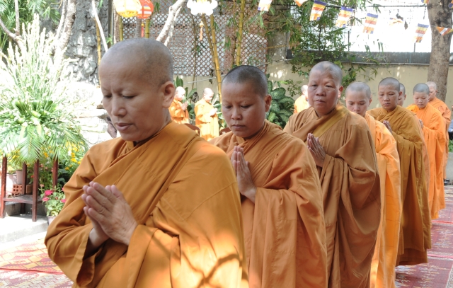 TP. HCM: Tịnh xá Trung Tâm đã tổ chức trọng thể lễ lạc thành Bảo tượng Bồ tát Quán Thế Âm