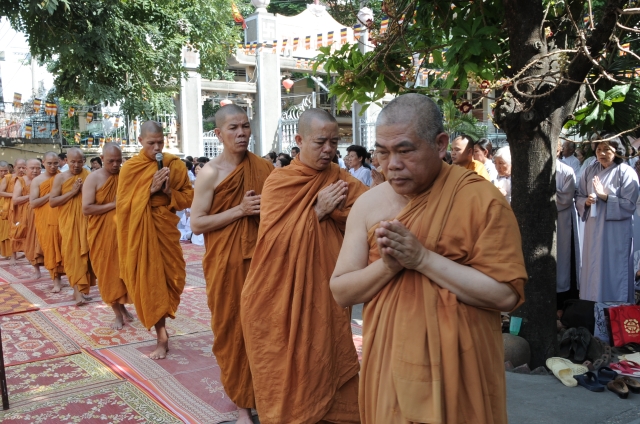 TP. HCM: Tịnh xá Trung Tâm đã tổ chức trọng thể lễ lạc thành Bảo tượng Bồ tát Quán Thế Âm