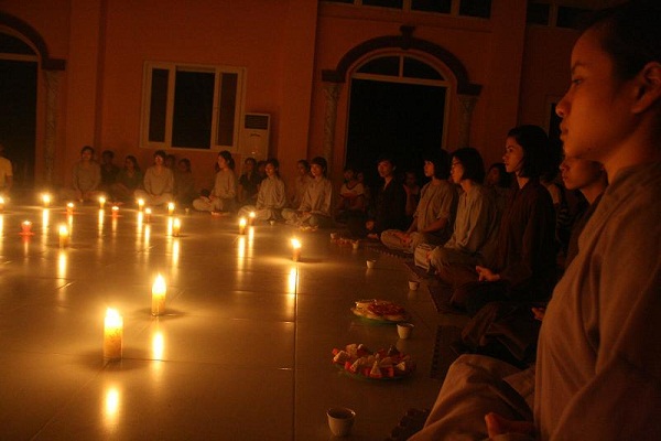 Hà Nội: Khóa tu an lạc dành cho các bạn trẻ tại Chùa Sủi